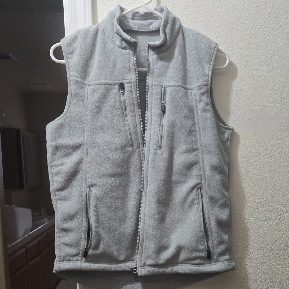 Scottevest Fireside Fleece Gray  Vest with Zipper Pockets